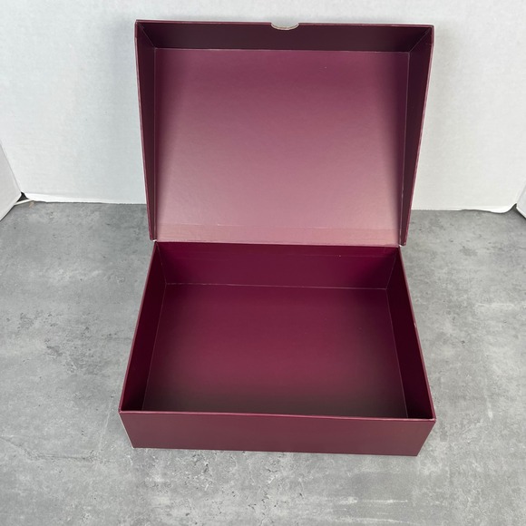 Topps Sterling 2023 Baseball Card Box Burgundy Collectible Empty Display Case - Picture 9 of 11